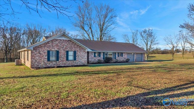 465 Byron Moman Road, Albertville, AL 35950