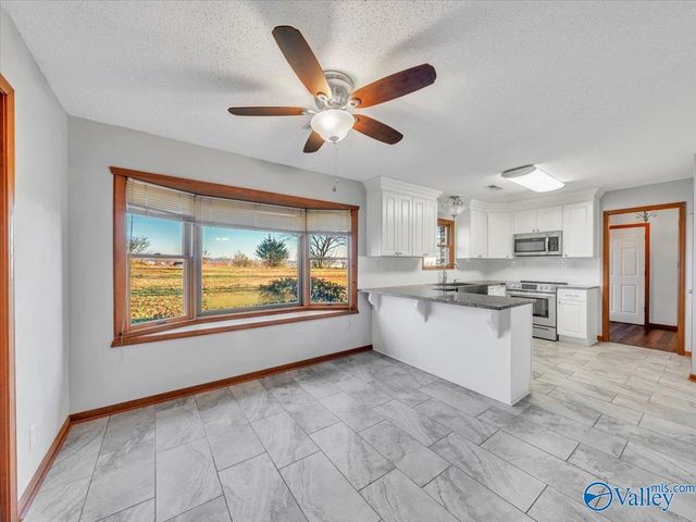 465 Byron Moman Road, Albertville, AL 35950