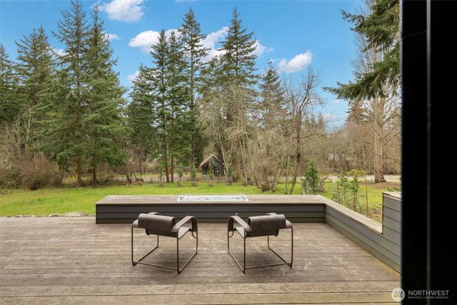 1502 Holcomb Street, Port Townsend, WA 98368