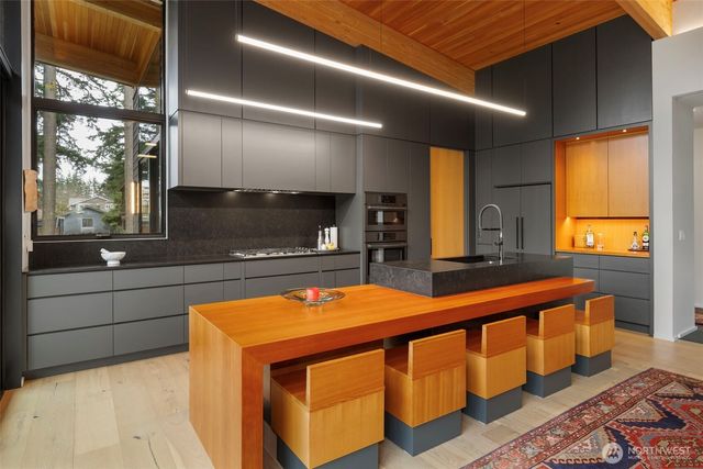 1502 Holcomb Street, Port Townsend, WA 98368