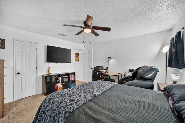 1 Meadow Lane, Bedford, TX 76021