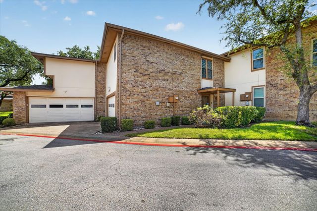 1 Meadow Lane, Bedford, TX 76021