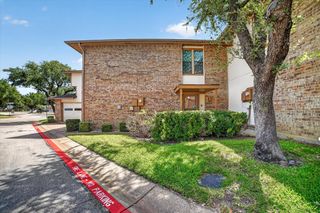 1 Meadow Lane, Bedford, TX 76021
