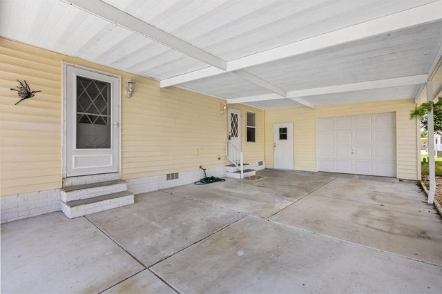 1616 BAYHILL DRIVE, Lady Lake, FL 32159