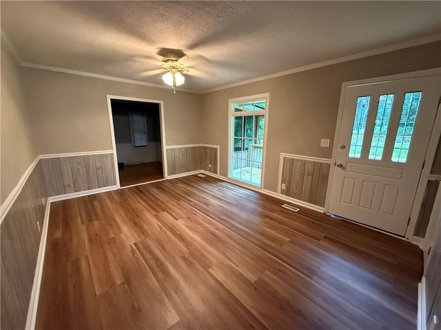 3945 Fraser Circle, Gainesville, GA 30506