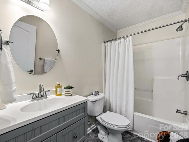 144 Hanover Street, Asheville, NC 28806