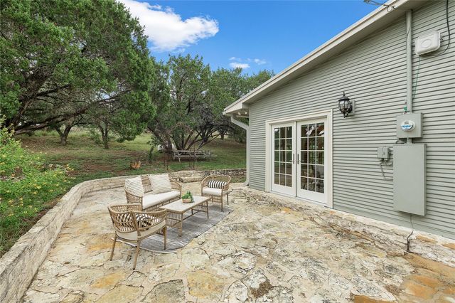 901 LAUDER DR, Spicewood, TX 78669