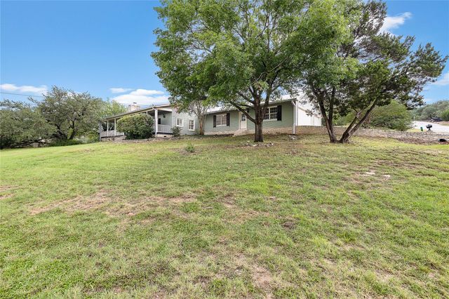 901 LAUDER DR, Spicewood, TX 78669