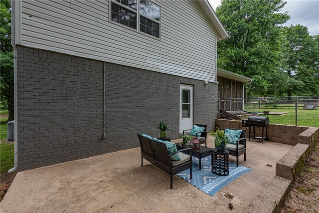 3320 N Wagner Road, Fayetteville, AR 72704