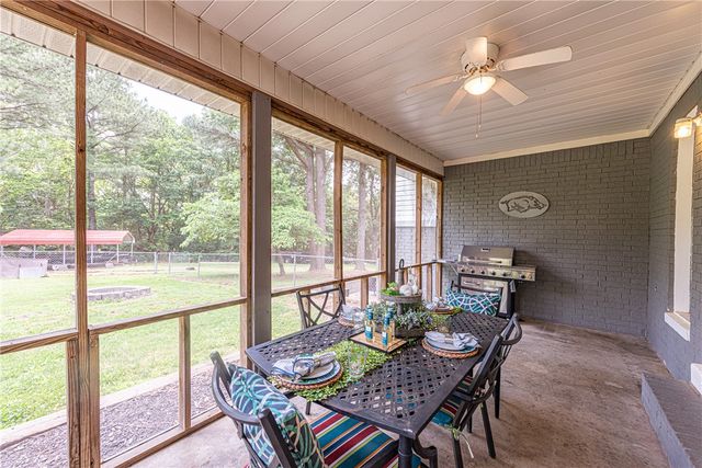 3320 N Wagner Road, Fayetteville, AR 72704