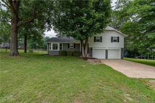 3320 N Wagner Road, Fayetteville, AR 72704