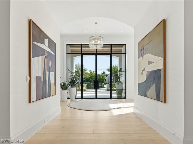 117 West ST, Naples, FL 34108