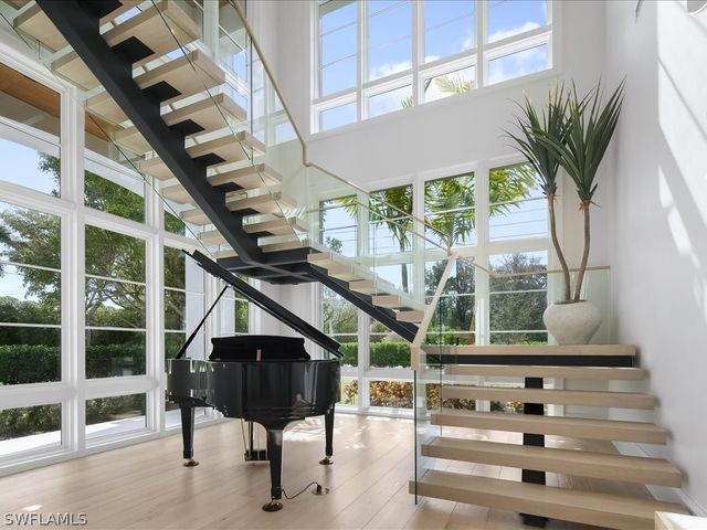 117 West ST, Naples, FL 34108