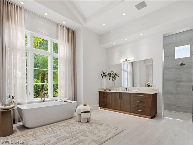 117 West ST, Naples, FL 34108