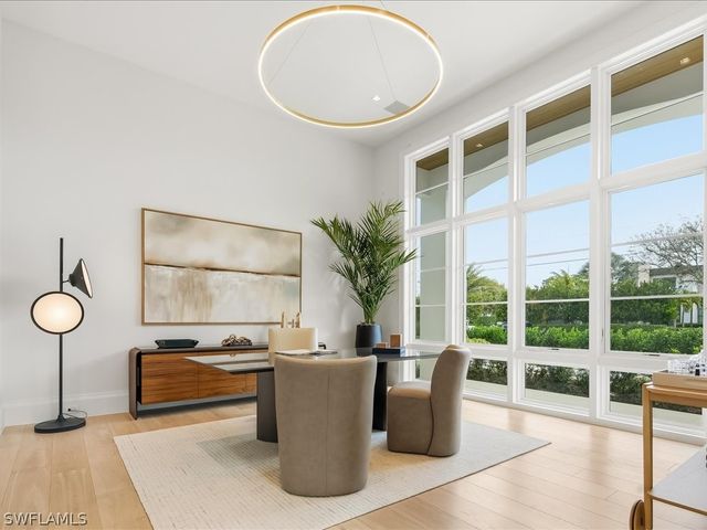 117 West ST, Naples, FL 34108