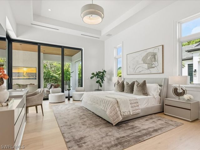 117 West ST, Naples, FL 34108