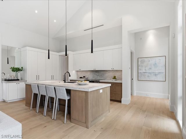 117 West ST, Naples, FL 34108