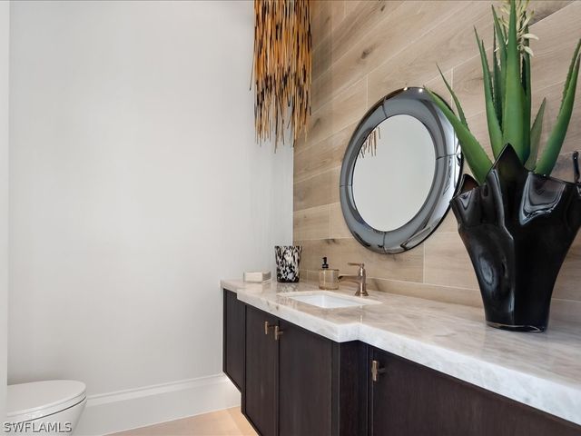 117 West ST, Naples, FL 34108