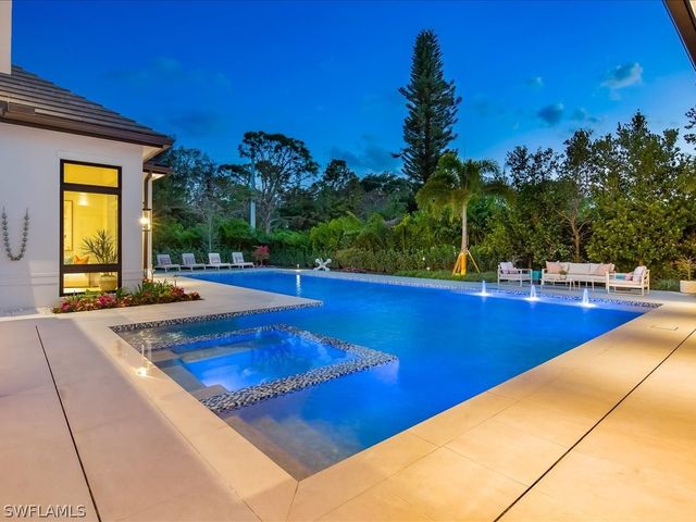 117 West ST, Naples, FL 34108