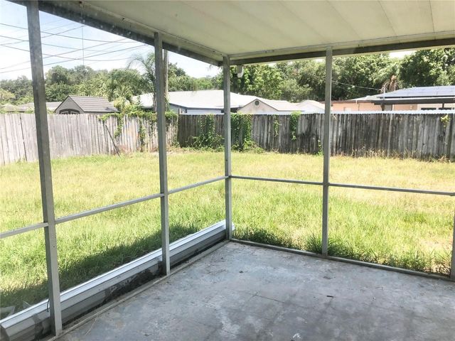 804 67TH AVENUE TERRACE W, Bradenton, FL 34207