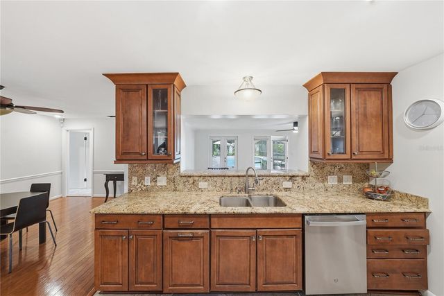 1868 JUAREZ WAY S, St Petersburg, FL 33703