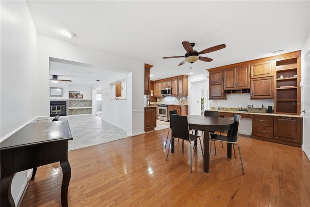 1868 JUAREZ WAY S, St Petersburg, FL 33703