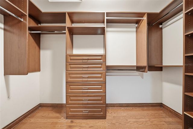 1868 JUAREZ WAY S, St Petersburg, FL 33703