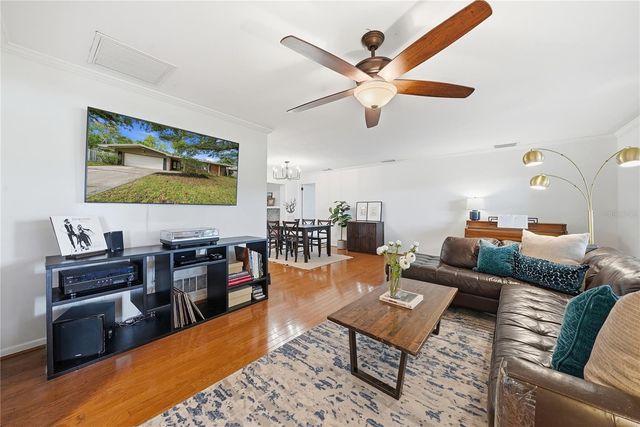 1868 JUAREZ WAY S, St Petersburg, FL 33703