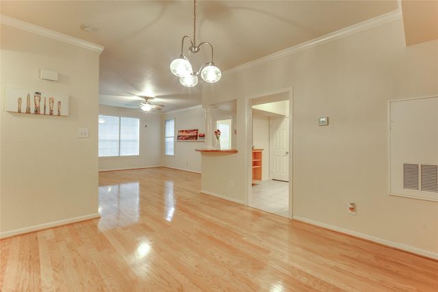 2255 Braeswood Park Drive 235, Houston, TX 77030