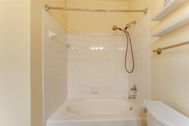 2255 Braeswood Park Drive 235, Houston, TX 77030