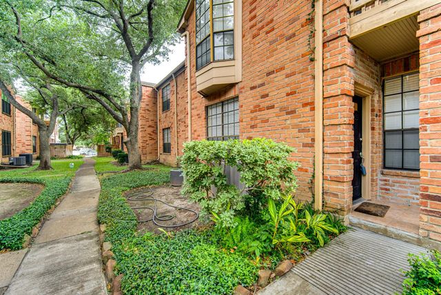 2255 Braeswood Park Drive 235, Houston, TX 77030