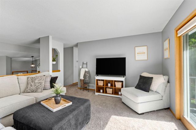 13112 Elgin Drive NW, Elk River, MN 55330