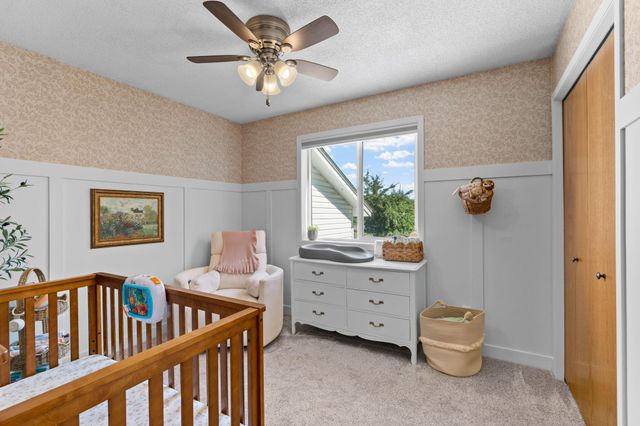 13112 Elgin Drive NW, Elk River, MN 55330