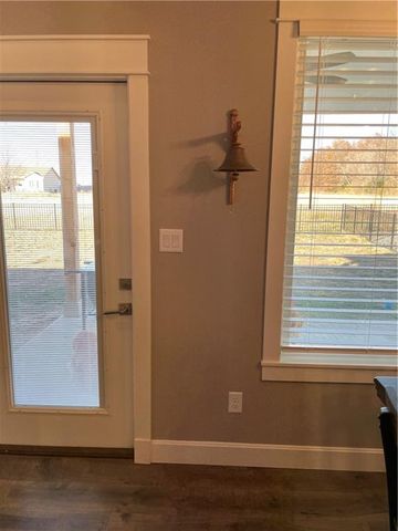 1219 W Adam Court, Ottawa, KS 66067