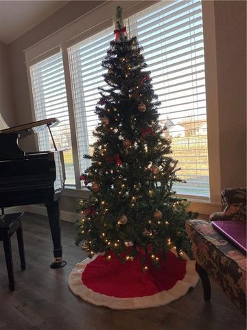 1219 W Adam Court, Ottawa, KS 66067