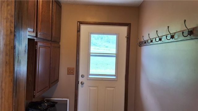 7516 Beach Road, Montezuma, NY 13021