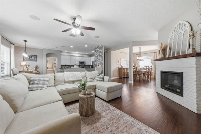 3930 OLD DUNN RD, Apopka, FL 32712