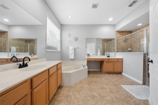 3930 OLD DUNN RD, Apopka, FL 32712