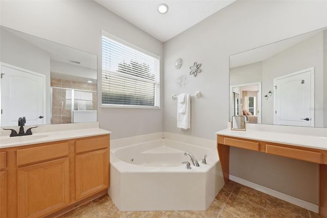 3930 OLD DUNN RD, Apopka, FL 32712