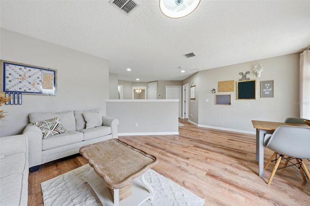 3930 OLD DUNN RD, Apopka, FL 32712