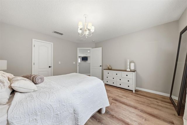 3930 OLD DUNN RD, Apopka, FL 32712