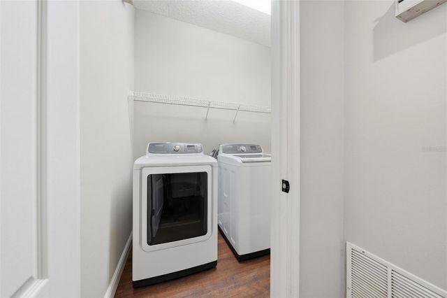 3930 OLD DUNN RD, Apopka, FL 32712