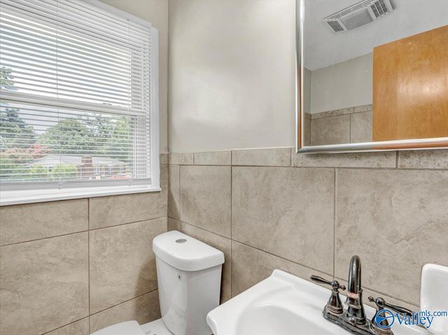 3906 Ellen Drive, Huntsville, AL 35810