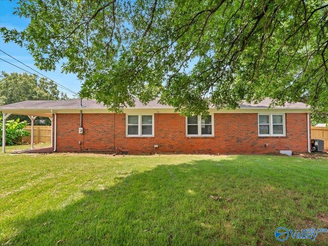 3906 Ellen Drive, Huntsville, AL 35810
