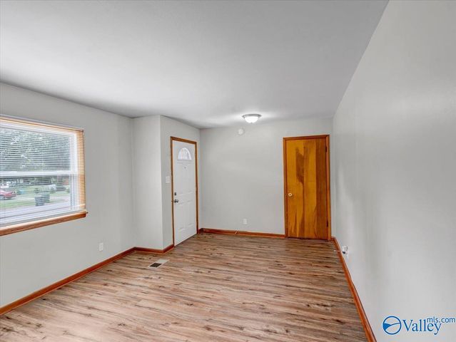 3906 Ellen Drive, Huntsville, AL 35810