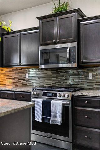 6983 N Aldridge DR, Coeur D'alene, ID 83815