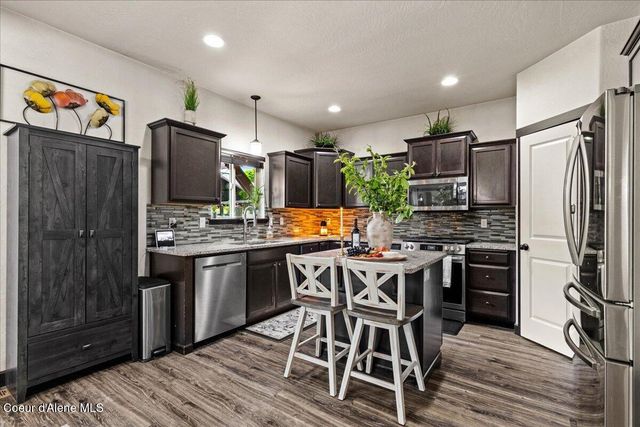 6983 N Aldridge DR, Coeur D'alene, ID 83815