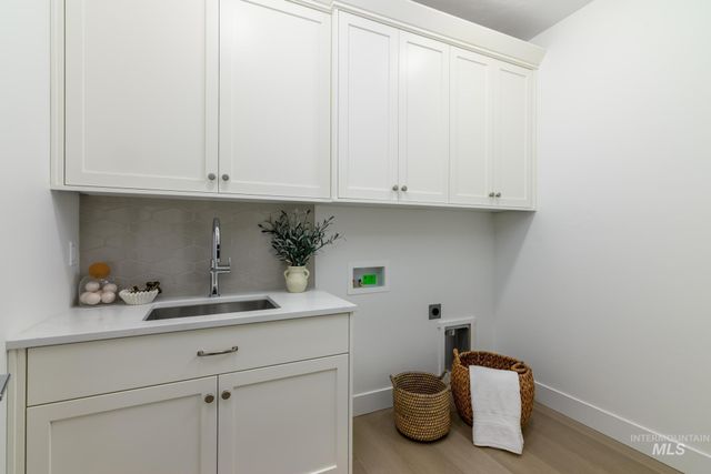 1481 N Burnam Ave, Star, ID 83669