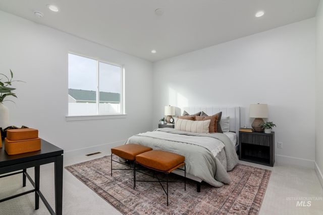 1481 N Burnam Ave, Star, ID 83669