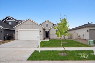 1481 N Burnam Ave, Star, ID 83669